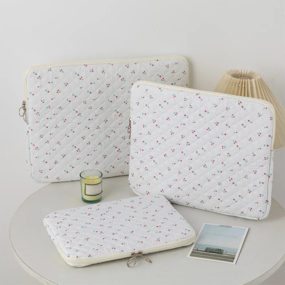 11-15 Inch Quilted Laptop Sleeve - Coquette Floral Laptop Carrying Case for Office