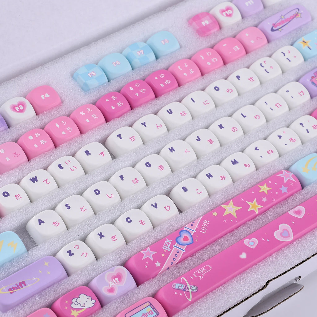 KiiBOOM × Elyxirine Digital Dreams (Pastel Y2K) Keycap Set – 144 Keys, MOA / Cherry Profile, for 60% / 65% / 75% / TKL / Full-Size Keyboards