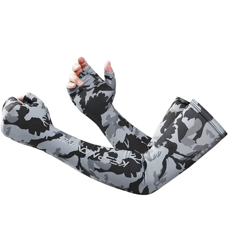 Camouflage Gaming Arm Sleeves for Men & Women – Ice Silk Cooling Fabric, Sweat-Wicking, Anti-Slip Fit for FPS & Competitive Gaming